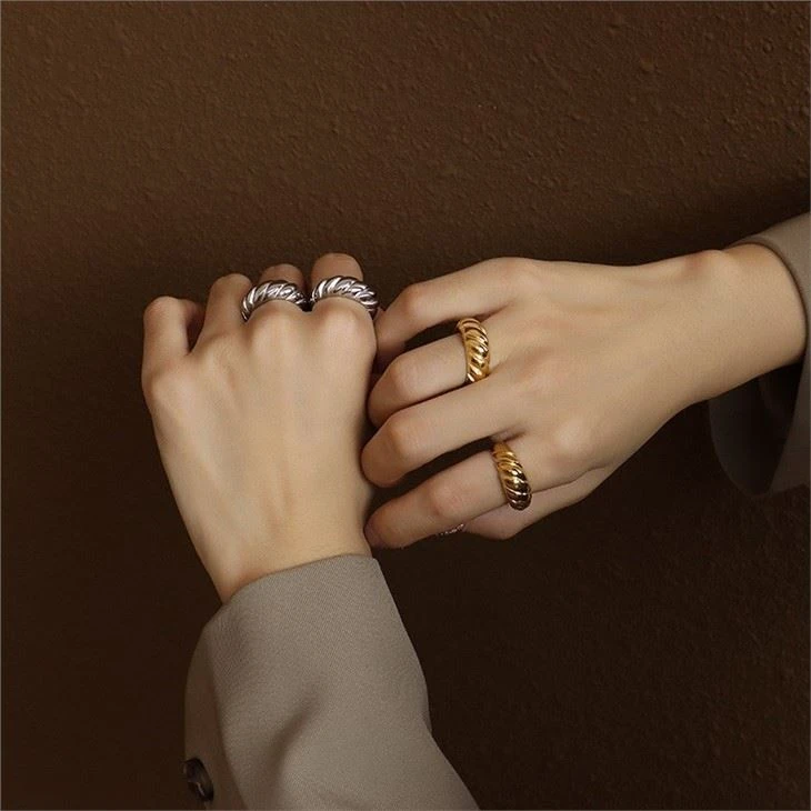 croissant ring jewelry