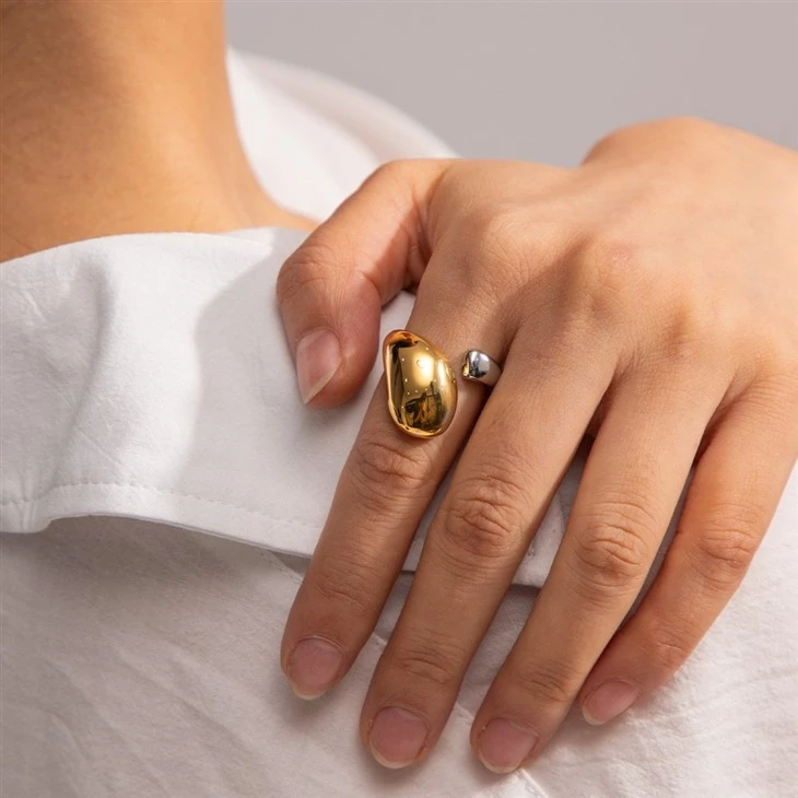 Irregular Two Tone Open Ring
